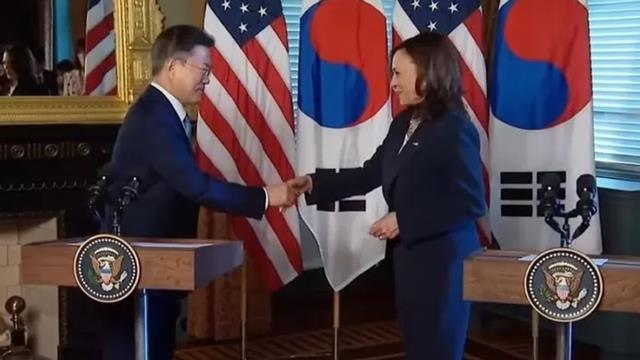 文在寅对在韩国部署萨德反导系统的积极态度，审视与解析，文在寅对韩国部署萨德反导系统的积极态度深度解析