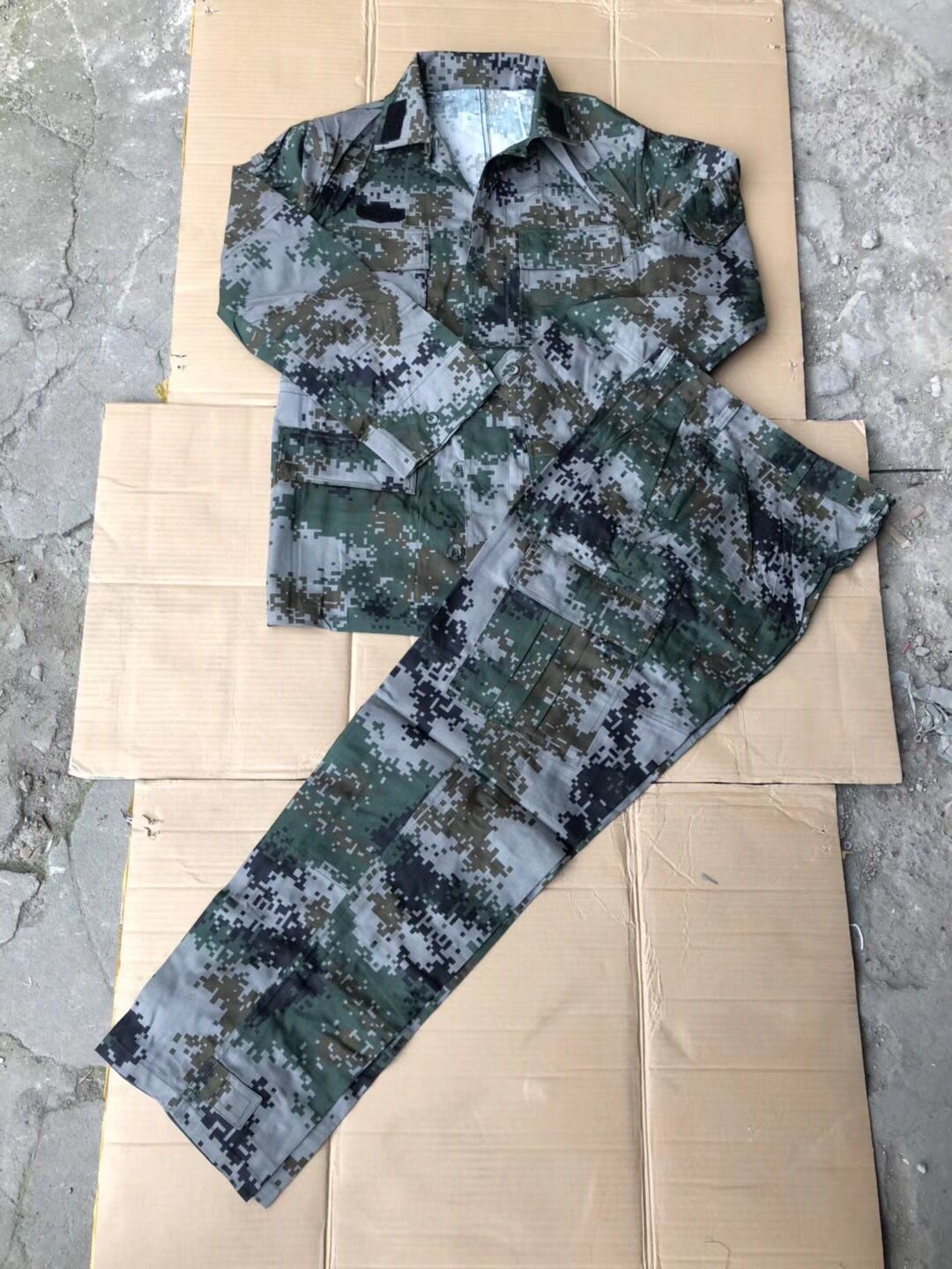 探索与解析，关于07式林地迷彩服图片的独特魅力，揭秘07式林地迷彩服独特魅力，深度解析图片探索之旅