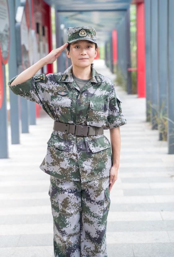 新式星空迷彩服，探索未来军事服装的新领域，未来军事服装新领域，新式星空迷彩服探索