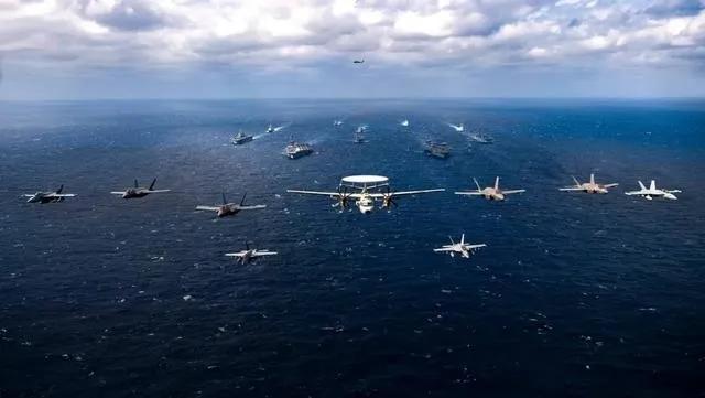 中国南海海域的军事演习,展现国防实力与海洋战略意图,中国南海军事演习揭示国防实力与海洋战略意图
