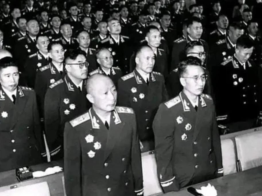 现役中将军衔级别的深度解析,现役中将军衔级别的深度解读