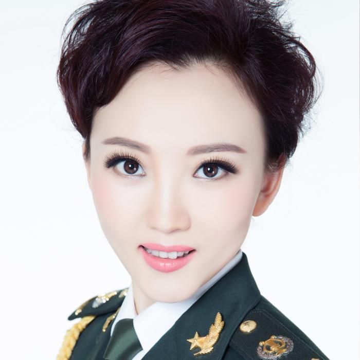 丁晓君丈夫简历——一位令人钦佩的杰出人物,丁晓君丈夫的杰出人生简历,令人钦佩的传奇人物