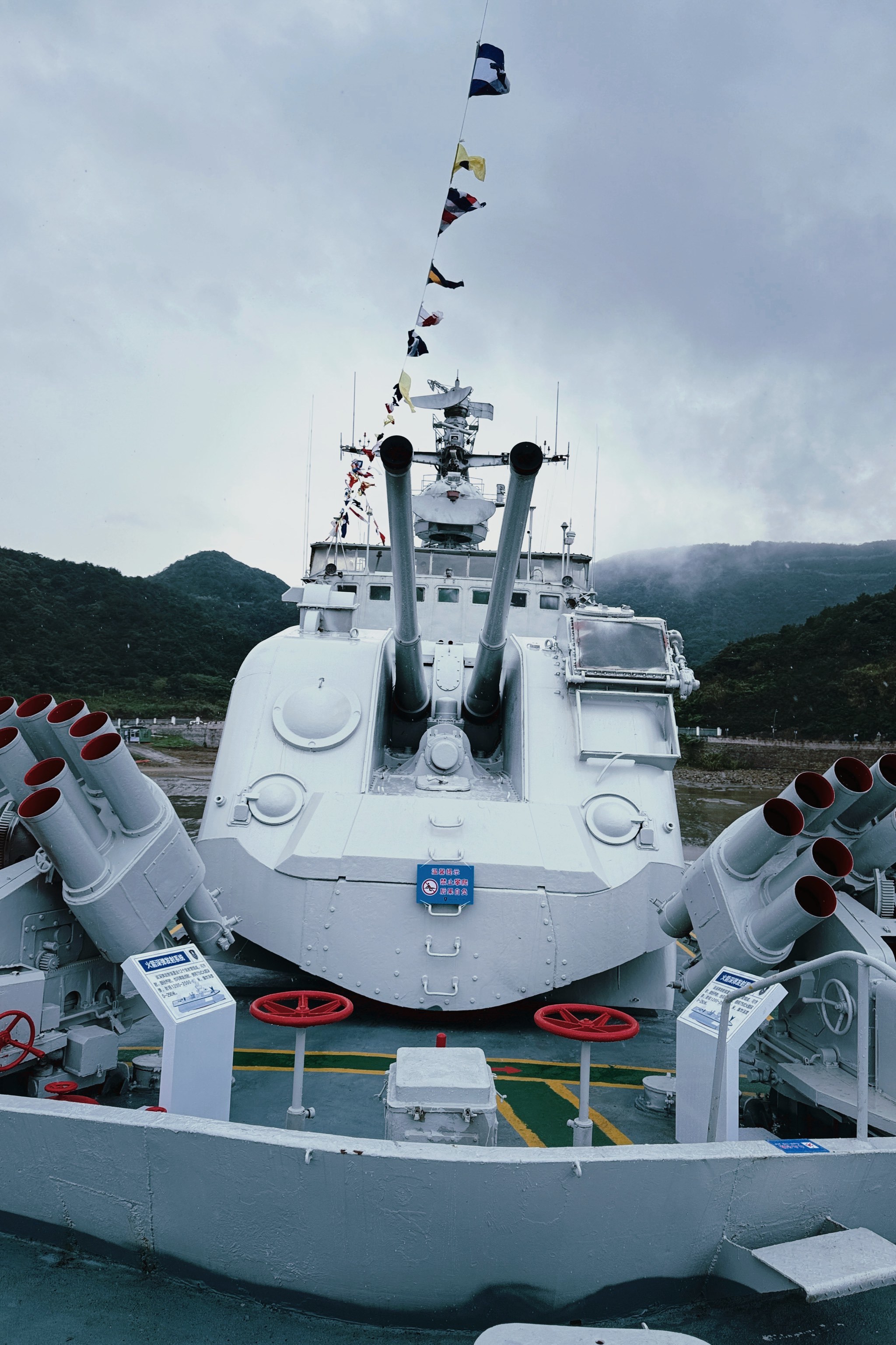 海军131号，中国海军力量的重要一环，海军力量重要一环，中国海军的131号战舰