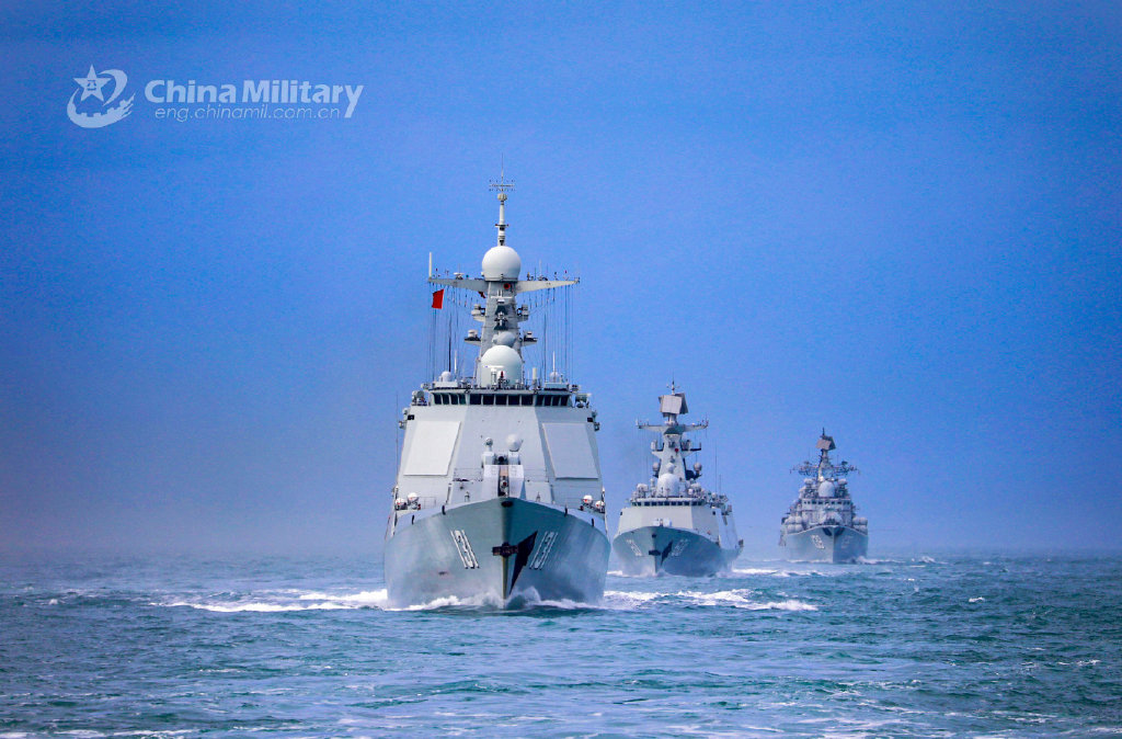 东部战区多型舰艇亮剑东海,展示力量与决心,东部战区多型舰艇东海亮剑,展示强大实力与决心