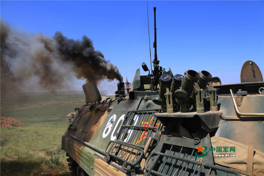 朱日和军演,无畏牺牲,展现英勇无畏的军事力量,朱日和军演,展现英勇无畏军事力量的无畏牺牲