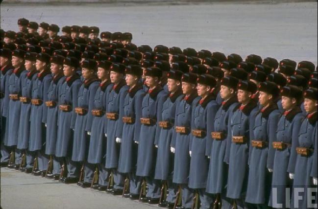 中俄元首检阅解放军仪仗队,彰显两国深厚友谊与军事合作,中俄元首检阅解放军仪仗队,见证深厚友谊与军事合作的辉煌时刻