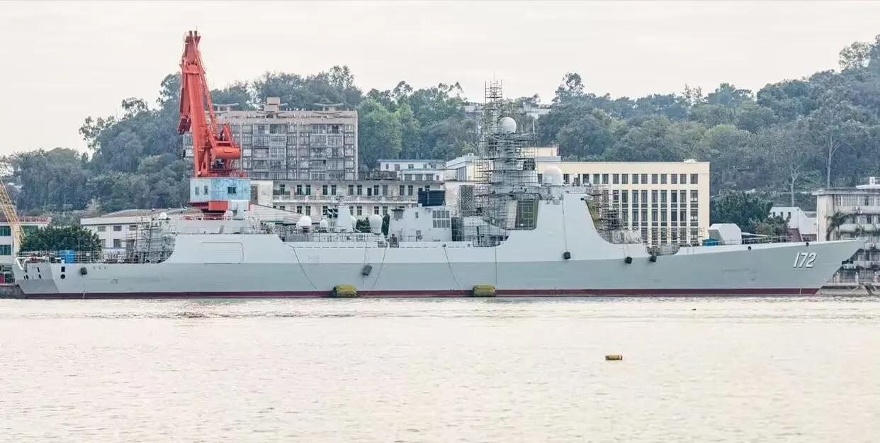 参观海军172昆明舰,一次深入感受中国海军力量的图片之旅,探访海军巨舰昆明舰,中国海军力量的深度体验之旅