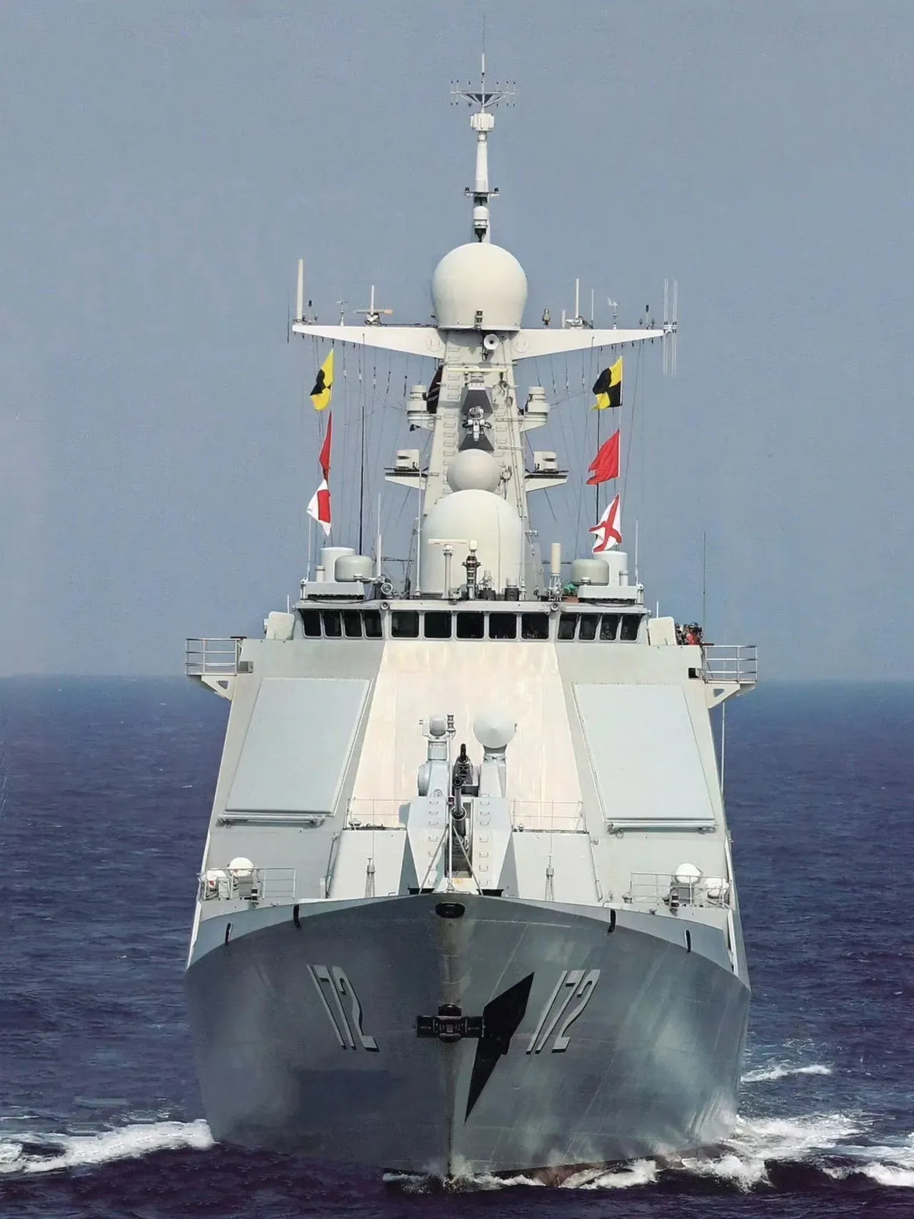 参观海军172昆明舰,一次深入感受中国海军力量的图片之旅,探访海军巨舰昆明舰,中国海军力量的深度体验之旅