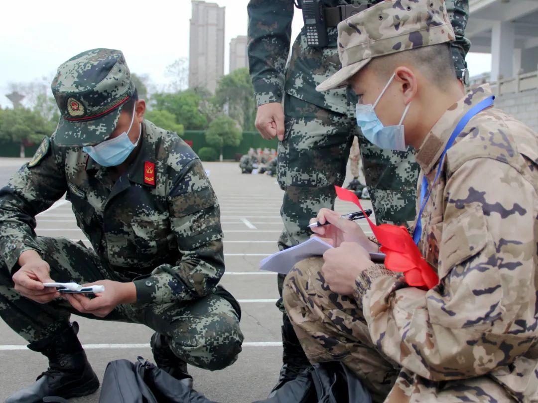 中国武警军装图片大全,历史、种类与意义,中国武警军装图片集锦,历史、种类与深层意义