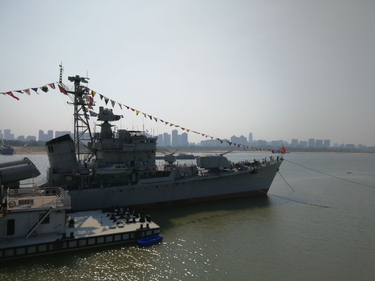 南昌舰参数简介,南昌舰参数详解