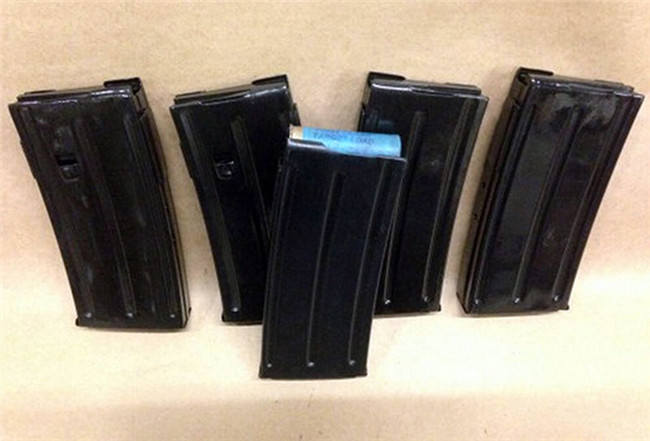 探索12号霰弹,威力与应用的双刃剑,探索双刃剑,12号霰弹的威力与应用